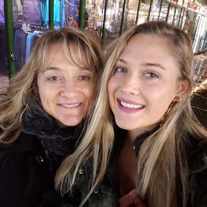 Meet your Posher, Lo